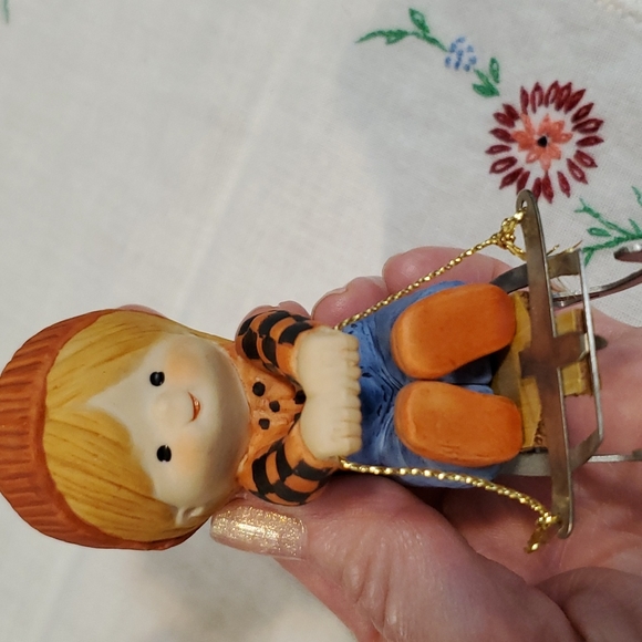 DECOR Enesco Porcelain Adorable 1981 Porcelain 2 Country Cousins Boy & Girl - Picture 5 of 16